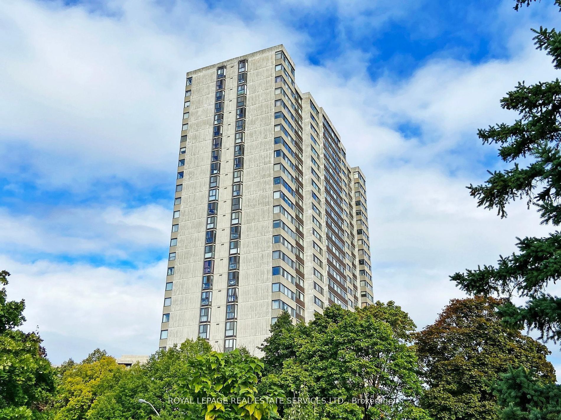 Listing image for C11972381